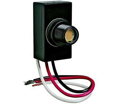 Flush Mount Dusk Dawn Button Photo Control Eye Photocell 120v Raintight