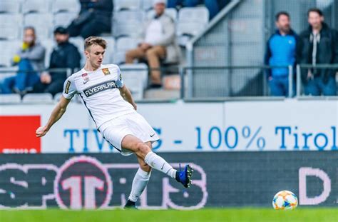 He is 23 years old from austria and playing for vfb stuttgart in the bundesliga. Kaderplanung des VfB Stuttgart: Sasa Kalajdzic - eine ...