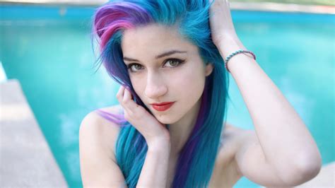 Beautiful Girl With Long Blue Hair Wallpapers And Images Wallpapers Pictures Photos