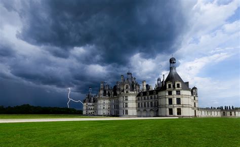 Castle Sky France Chateau De Chambord Clouds Lawn Lightning