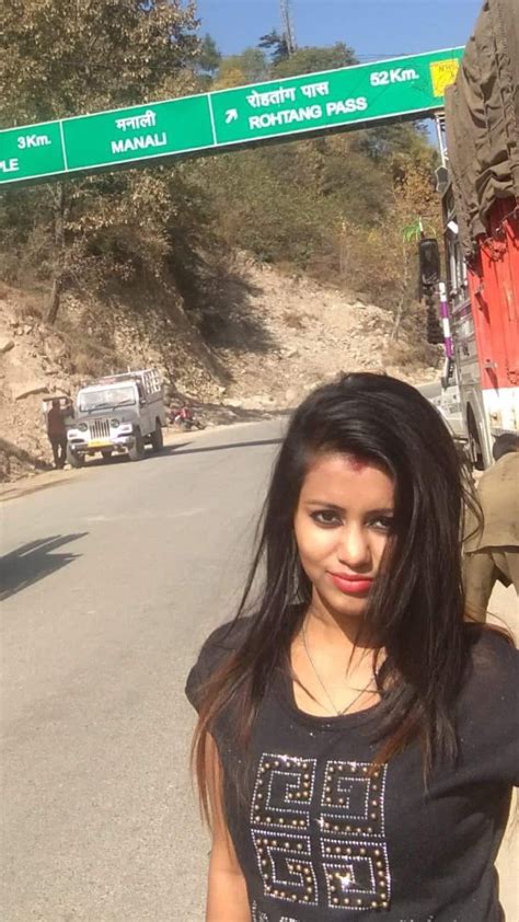 Beautiful Newly Married Delhi Girl Hard Fucked By Husband Loud Moaning