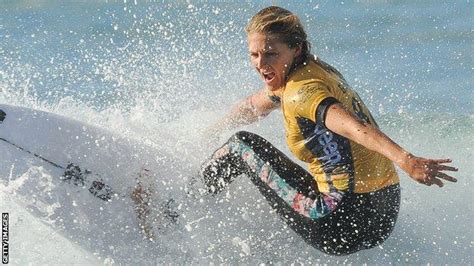 World Champion Stephanie Gilmore Praises World Surf League Equal Prize