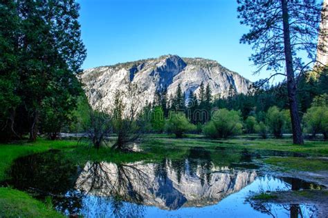 Yosemite Mirror Lake Reflection Stock Photo Image Of Mirror Beauty