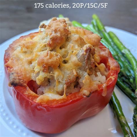 Healthy And Delicious This Low Calorie Cheesy Chicken Stuffed Pepper