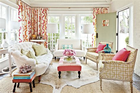 The Essentials Of Southern Girl Style Home Living Room Home Home Decor