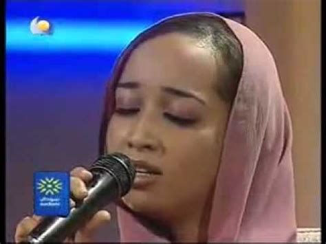 According to sounds of sudan, the song child of the third world, part of a 1992 album, was written by sudanese poet layla maghrabi. sudanese music ريماز ميرغنى.MP4 - YouTube