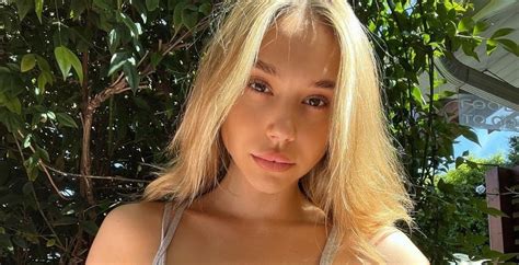 Alexis Ren Teases Hint Of Under Bust And Tiny Waistline