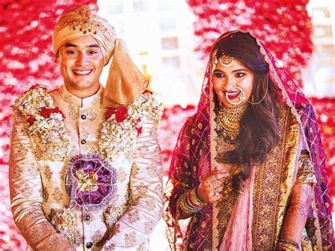 Sanias Sister Anam And Azhars Son Asad Get Hitched In A Hyderabadi