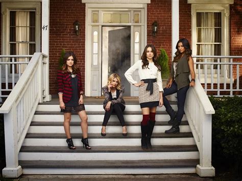Pretty Little Liars The Perfectionists