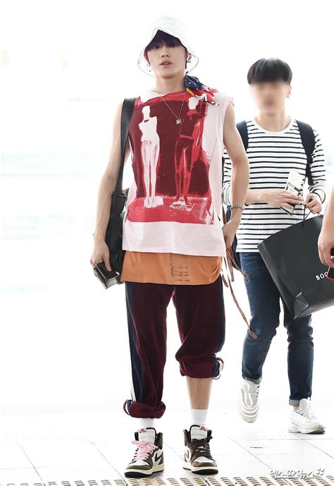 Style Inspo The Best Airport Fashion Of 2019 Soompi