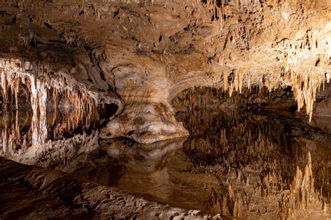 Luray Caverns Amazing America