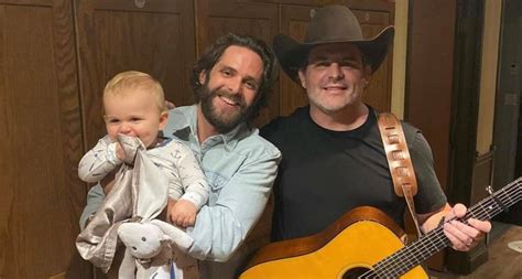 thomas rhett shares memorable moment with dad rhett akins and little brother brody at the