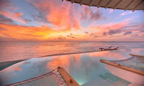 Soneva Jani Resort Noonu Atoll Medhufaru Maldives Overwater Villa Infinity Pool Sunset