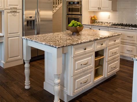 White Granite Kitchen Table Image To U