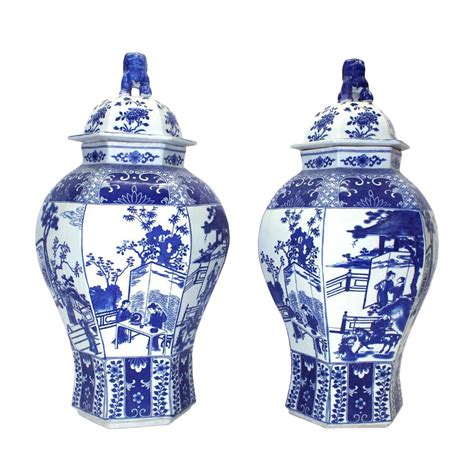 Chinese Porcelain Blue And White Urns A Pair Chairish