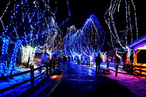 Live wallpapers for download, free wallpapers for android. Christmas Wallpaper For Desktop | PixelsTalk.Net