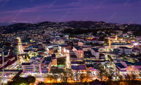 Baguio City Philippines Evening Aerial Of Downtown Baguio 素材庫相片 Adobe Stock