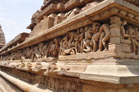 Kama Sutra Tempel In Khajuraho Colin On Tour