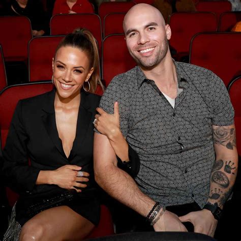 Jana Kramer Is ‘proud’ Of Mike Caussin For Sex Addiction Story Us Weekly