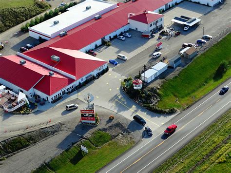 Flea Market In Sugarcreek Oh Amish Country Sugarcreek Flea Market