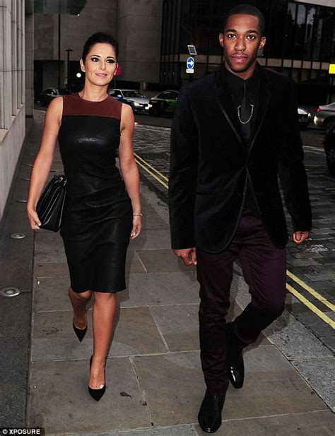Cheryl Cole Single As She Split From Tre Holloway In June Daily Mail Online