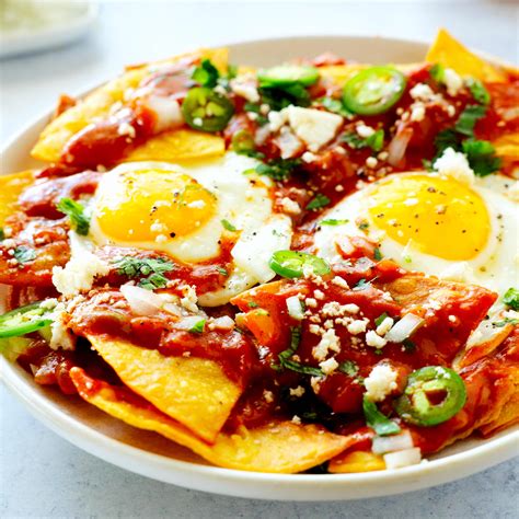 How To Make Chilaquiles Rojos Recipe Bryont Blog