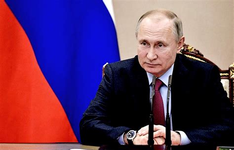 Aby odebrać immunitet byłemu prezydentowi izba wyższa dumy. Putin ukradł Rosji przyszłość - Polityka.pl