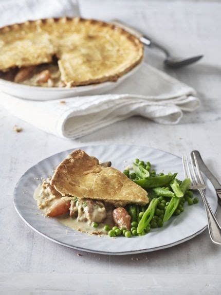 Try out succlent recipes and get the latest news from the king of the kitchen, jamie oliver. Chicken and tarragon plate pie | Chicken recipes | Jamie ...