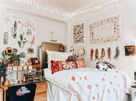 15 Trendy College Dorm Rooms Youll Love Its Claudia G Dorm Room