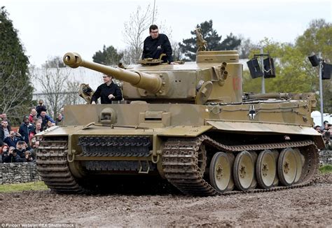 World S Only Working Tiger Tank Is Put Through Its Paces Daily Mail