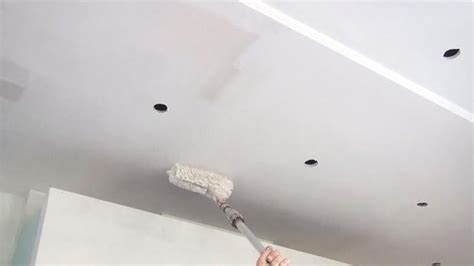 Grundieren ist für viele heimwerker noch ein fremdwort und viele wissen gar nicht warum sie es tuen sollen. Eine Wand streichen: 5 Tipps zur Vorbereitung - Anleitung ...