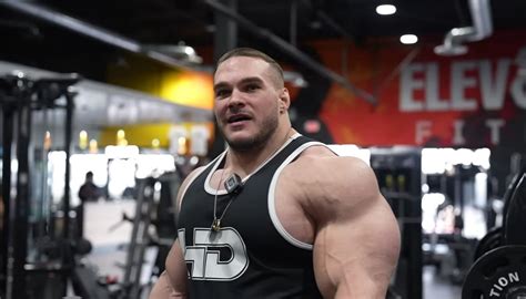 Nick Walker Starts 2023 Arnold Classic Prep By Crushing Chest And