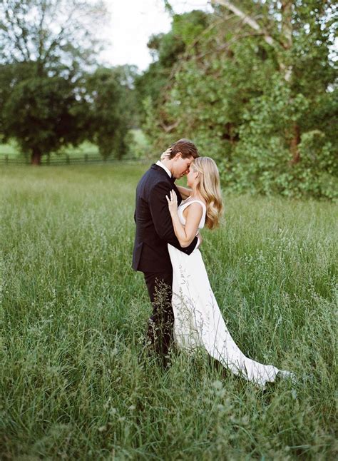 A Laid Back Southern Wedding At Hermitage Farm In Goshen Kentucky