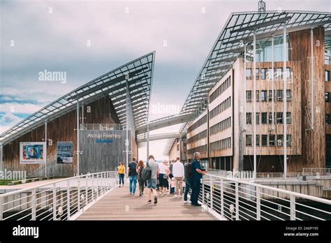 Oslo Norway June 24 2019 People Walking Near Astrup Fearnley