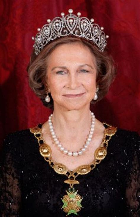 Reina Sofía Presenta Su Libro