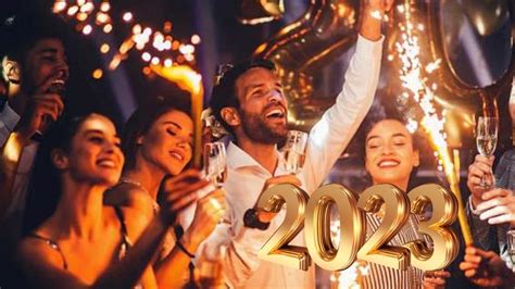 celebrar año nuevo 2023 con amigos ¿qué hacer en estas fiestas infobae