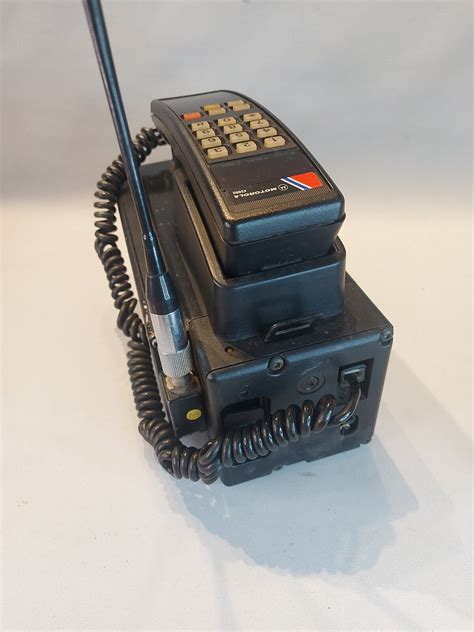Motorola 4500x Partner Brick Mobile Cell Phone Vintage Retro