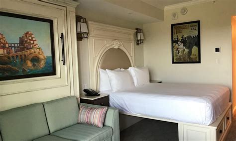 A Review Of A Deluxe Studio At Disneys Riviera Resort
