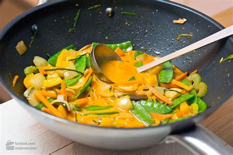 Thai -Curry mit knackigem Gemüse