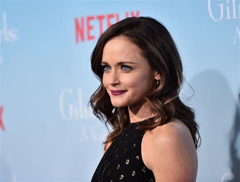 Alexis Bledel And Other Gilmore Girls Stars Whose Schedules Just Opened Up For A Potential