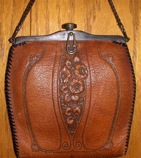 Vintage Turnloc Tooled 1920 1929 20 S Brown Leather Purse Brown