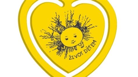 Jejich práci, a z martina pohledu i konání dobra, jim ve slevovém portálu lehce komplikuje okolnost, že velká část jimi nabízených akcí ve slevě má nějaký ten háček. Anna K., Mirai, Poetika, Bára Poláková a řada dalších ...