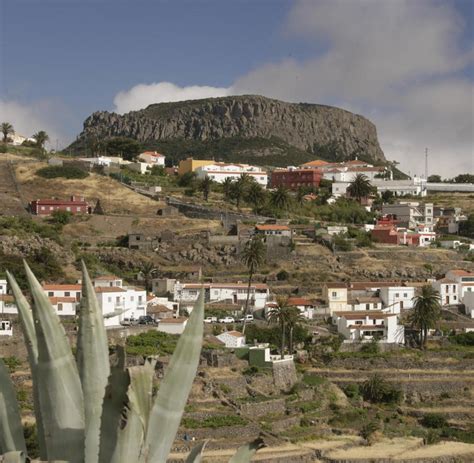 Uitgebreide informatie over natuurmonument fortaleza in la gomera. La Gomera: Heute lernen Kinder die Pfeifsprache in der ...