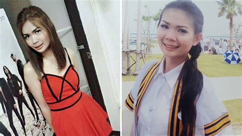 นั่นก็คือ 2 ใน 3 ของสมาชิกวงนั้น คือ 2 สาวฝาแฝดมือกีตาร์สุดสวย พลอย ธัญญา จันทร์โอชา และ เพลิน นิฏฐา จันทร์โอชา ลูกสาวฝาแฝด. ปิดป่าล่าตัวสิบเอก! แม่น้องพลอยเชื่อลูกหาย 3 ปียังมีชีวิต ...