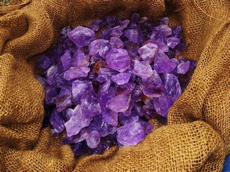 3000 Carat Lots Of Unsearched Natural Amethyst Rough Plus A Free