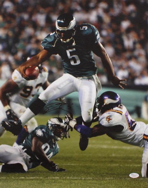 Donovan Mcnabb Philadelphia Eagles Autographed 16 X 20 Photo Jsa Coa