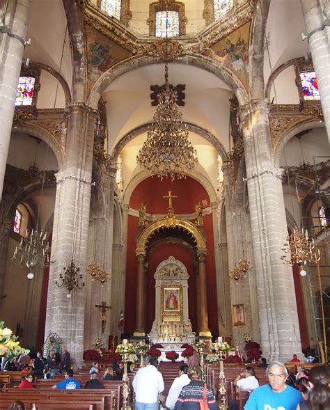 Basilica De La Virgen De Guadalupe