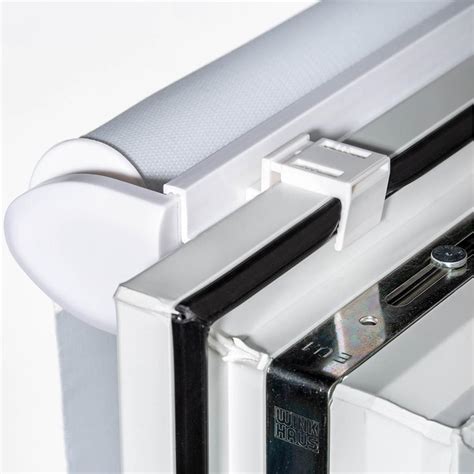 Hier zeigen wir dir, wie du dein klemmfix doppelrollo schnell und einfach montierst. Doppelrollo Duo Rollo Klemmfix ohne Bohren Easyfix Fenster ...
