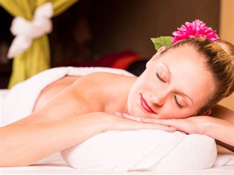 thai massage amenities hotel ruze