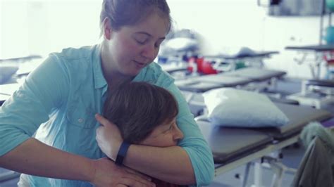 Most insurance companies allow you to choose who you would like to see for your therapy needs. Physical Therapy Course: Advanced Cervical and Thoracic ...